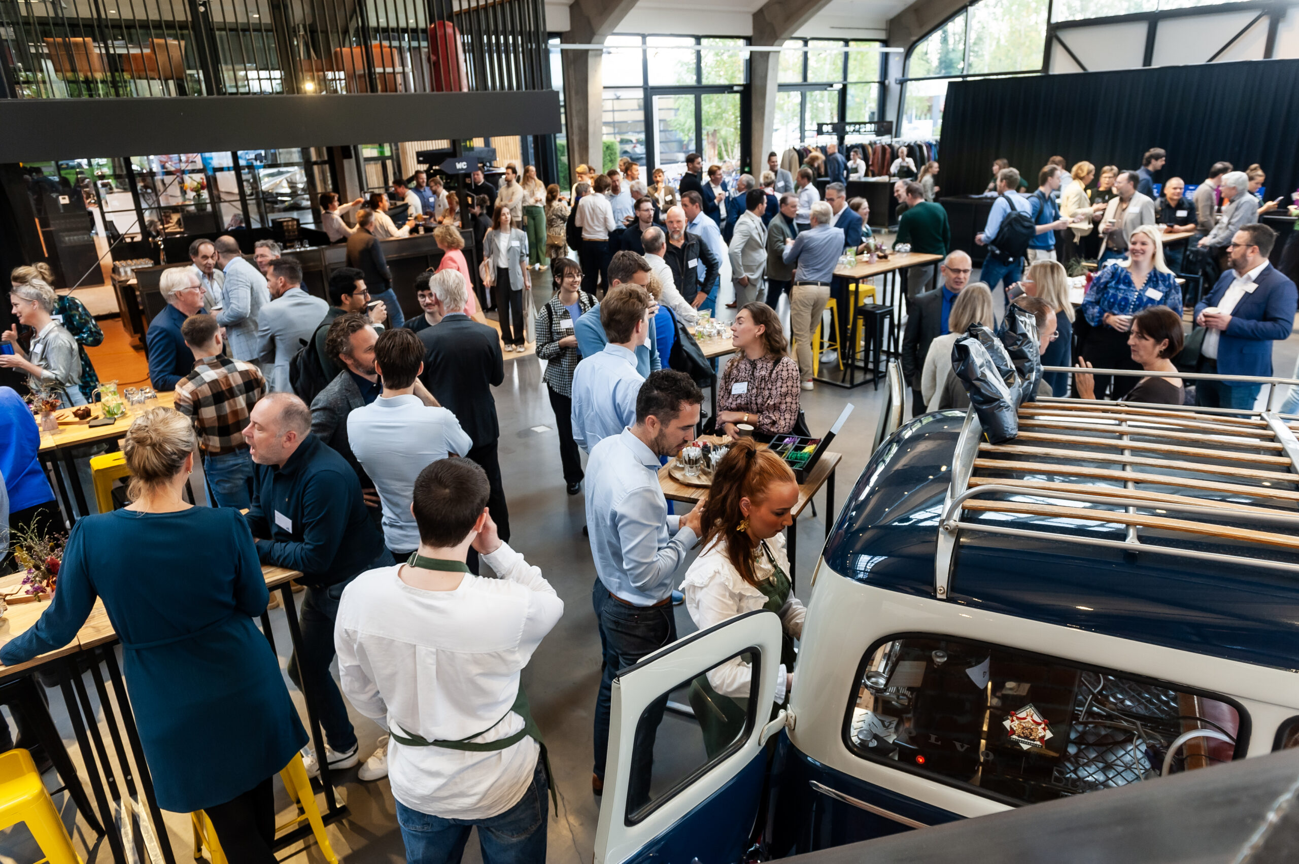 Verbouwstromen-Samenwerken loont-KJB_8260 Netwerken tijdens het Eerste Verbouwstromen Forum